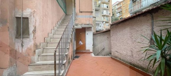 3 chambres Appartement à Naples, Italy No. 32622 3