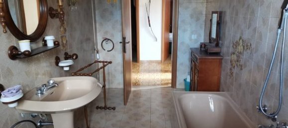 4 rooms Apartment in Pomarance, Italy No. 225121 26