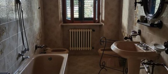 4 rooms Apartment in Pomarance, Italy No. 225121 20