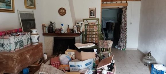 4 rooms Apartment in Pomarance, Italy No. 225121 10