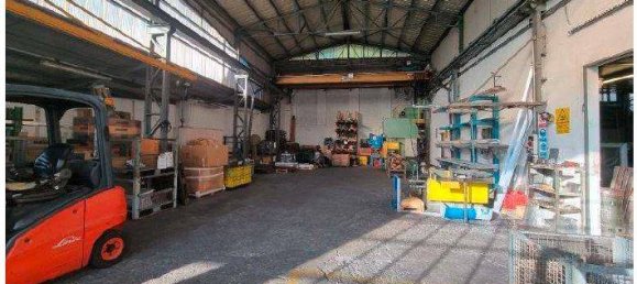 5غرفة مستودع في Jerago con Orago, Italy رقم 310132 7