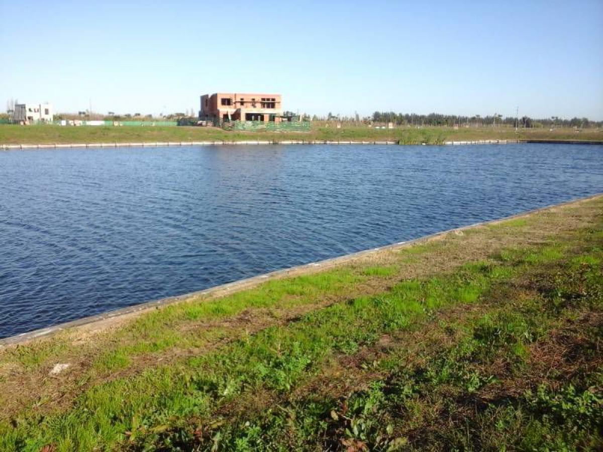 Terreno em Tigre, Argentina N.º 34850