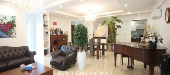 4 Schlafzimmer Wohnung in Tay Ho, Vietnam, Nr. 1109 4