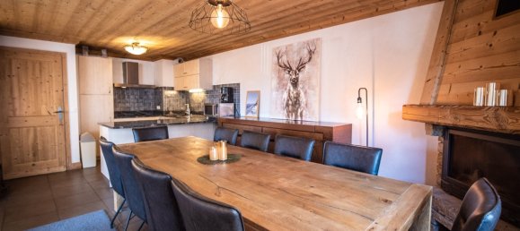 5 bedrooms Apartment in Les Belleville, France No. 927 2