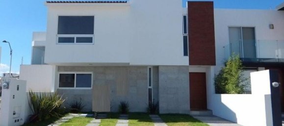 3 bedrooms House in Queretaro, Mexico No. 181574 2