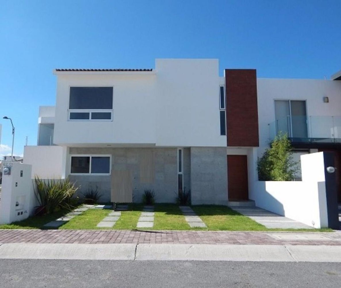 3 bedrooms House in Queretaro, Mexico No. 181574