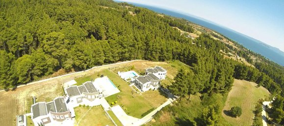 5 bedrooms Commercial property in Chalkidiki, Greece No. 8013 25