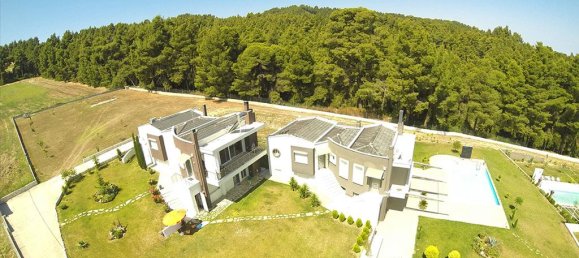 5 bedrooms Commercial property in Chalkidiki, Greece No. 8013 8