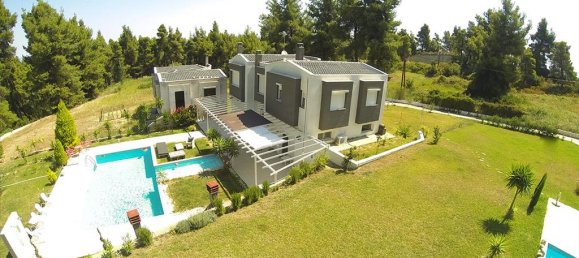 5 bedrooms Commercial property in Chalkidiki, Greece No. 8013 18