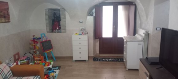3 rooms Duplex in Rignano Garganico, Italy No. 251929 4