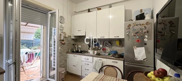 2 bedrooms Apartment in Rome, Italy No. 325148 6