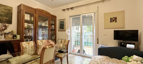 2 bedrooms Apartment in Rome, Italy No. 325148 4