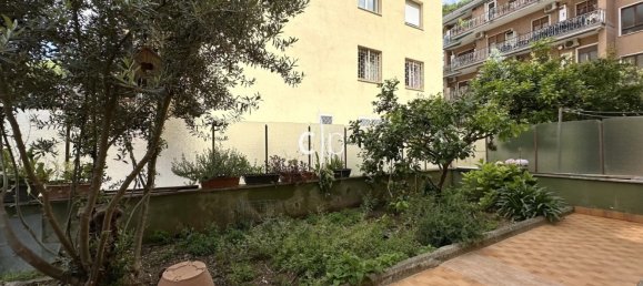 2 bedrooms Apartment in Rome, Italy No. 325148 19