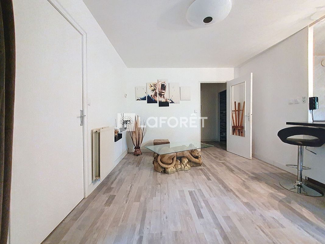 1 غرف نوم شقة في Chatenay-Malabry, France رقم 168720