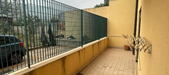 Apartamento de 4 habitaciónes en Palermo, Italy No. 168491 10