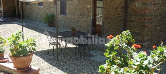 Villa de 22 dormitorios en Reggello, Italy No. 188370 12