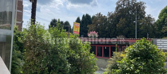 3 bedrooms House in Gattinara, Italy No. 294079 7