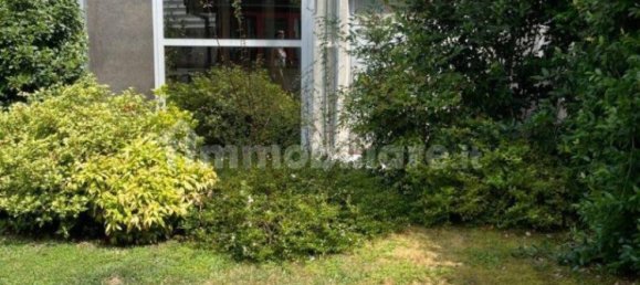 3 bedrooms House in Gattinara, Italy No. 294079 5