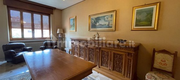 3 bedrooms House in Gattinara, Italy No. 294079 17