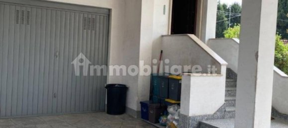 3 bedrooms House in Gattinara, Italy No. 294079 6