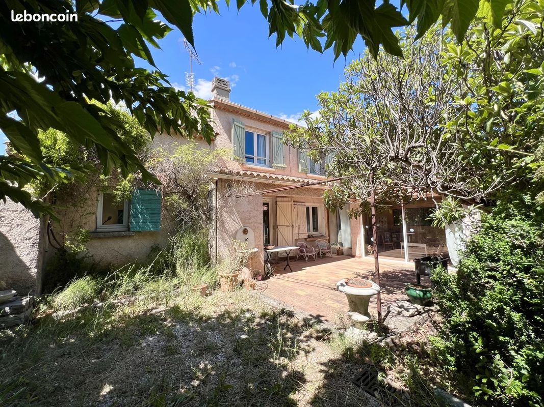 4 Schlafzimmer Schlösser in Sollies-Pont, France, Nr. 343414