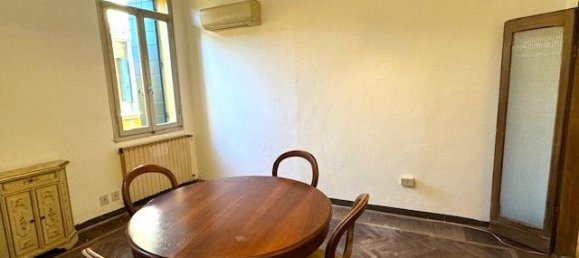 2 rooms Apartment in Padua, Italy No. 34108 2