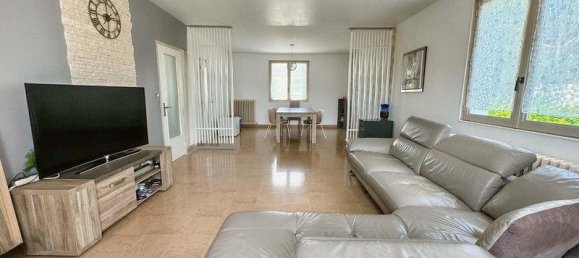 Casa de 4 dormitorios en Saint-Cyr-sur-Loire, France No. 41483 3