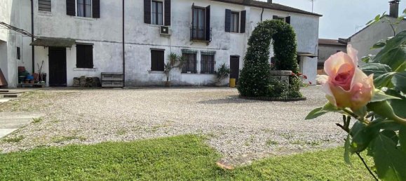 11-Zimmer Haus in Trecenta, Italy, Nr. 152054 17