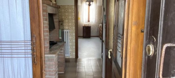11-Zimmer Haus in Trecenta, Italy, Nr. 152054 41