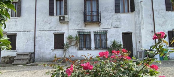 11-Zimmer Haus in Trecenta, Italy, Nr. 152054 18