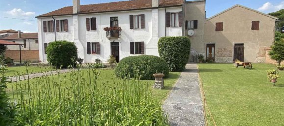 11-Zimmer Haus in Trecenta, Italy, Nr. 152054 5