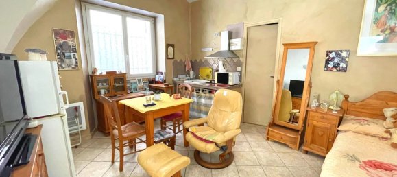 3-Zimmer Gebäude in La Ciotat, France, Nr. 194820 7