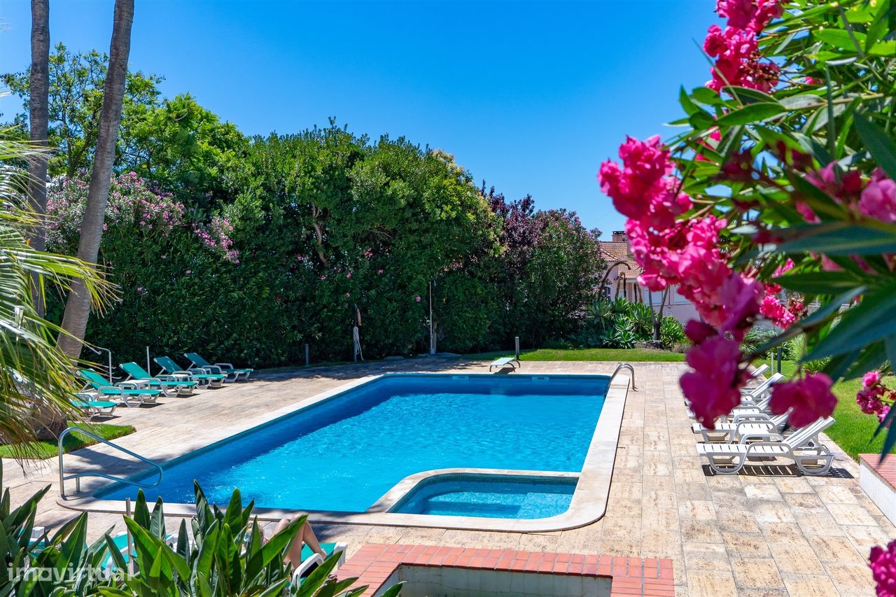 1 bedroom Apartment in Cascais, Portugal No. 302523