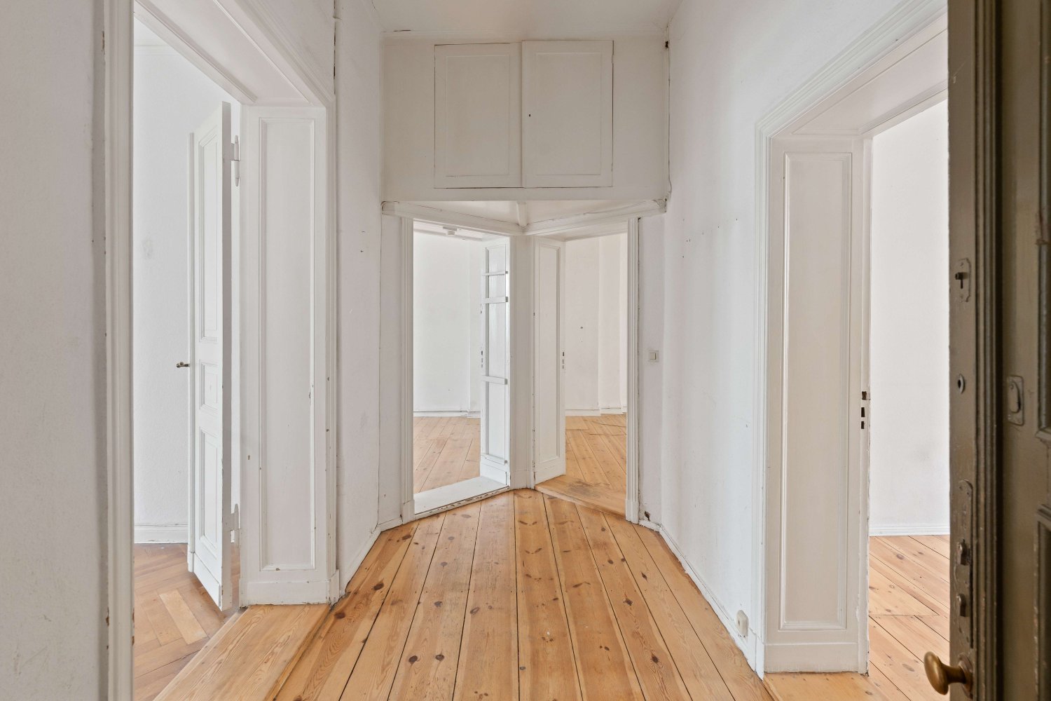 4 chambres Appartement à Charlottenburg, Germany No. 67523