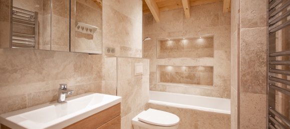 3 Schlafzimmer Gewerbliche Immobilie in Morzine, France, Nr. 513 14