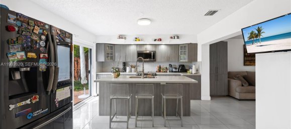 4 dormitorios villa en venta en Miami, Miami-Dade, Florida, USA № 614172 30
