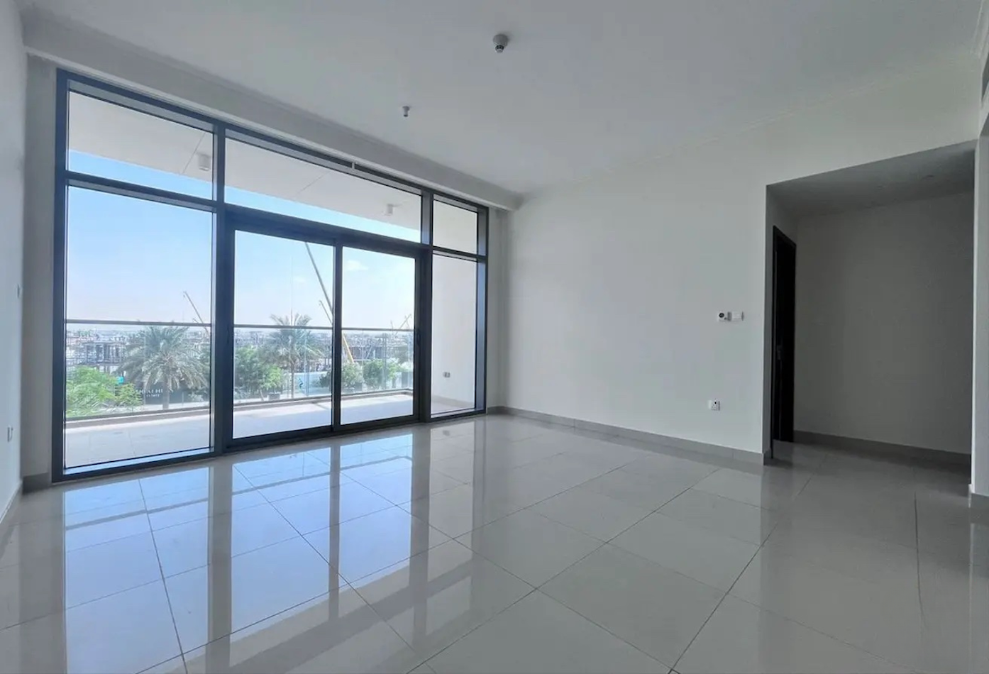 Apartamento T1 em Dubai, UAE N.º 21360