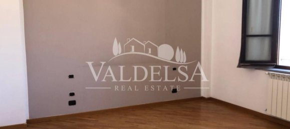 2 bedrooms Apartment in Poggibonsi, Italy No. 45320 14