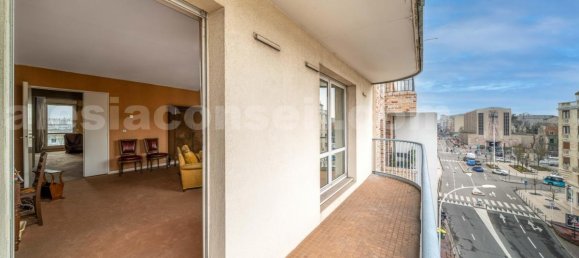 3 bedrooms Apartment in Montrouge, France No. 131147 7