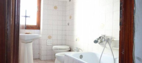 Casa de 2 dormitorios en Montevarchi, Italy No. 103528 12