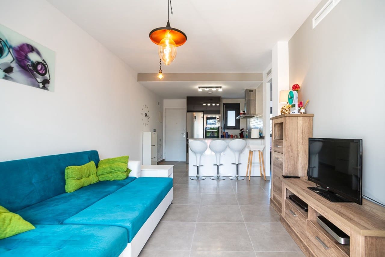 2 bedrooms Apartment in Alicante, Spain No. 186336