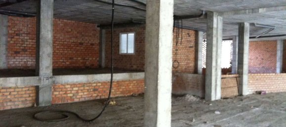 Gewerbliche Immobilie in Marbella, Spain 964m², Nr. 76590 13