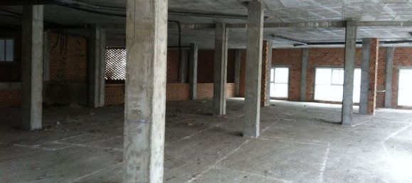 Gewerbliche Immobilie in Marbella, Spain 964m², Nr. 76590 12