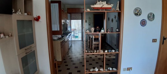 4 rooms Apartment in Vittoria, Italy No. 204022 8