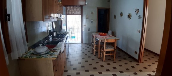 4 rooms Apartment in Vittoria, Italy No. 204022 4