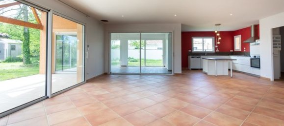 3 Schlafzimmer Haus in Saint-Didier-de-Formans, France, Nr. 309312 6