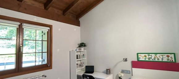 Дом с 4 спальнями в Страна Басков, Испания № 163307 6