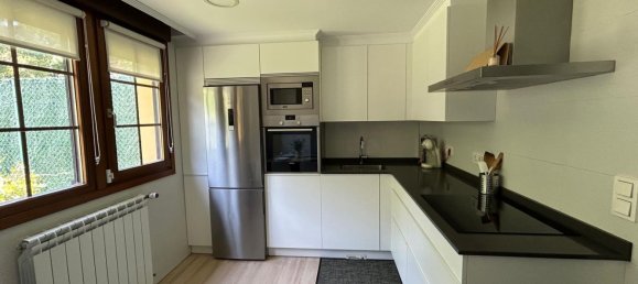 Дом с 4 спальнями в Страна Басков, Испания № 163307 11