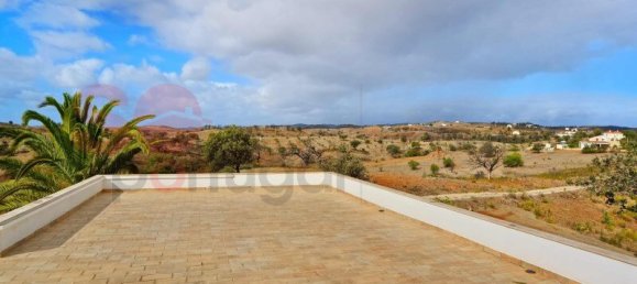 Дом с 4 спальнями в Вила Нова де Касела, Португалия № 112636 18