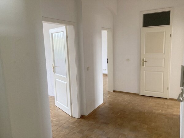 2 bedrooms Apartment in Radebeul, Germany No. 60706